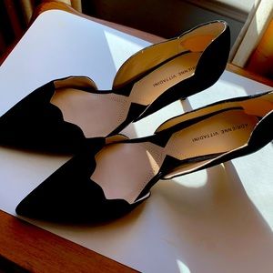 Suede kitten heel pumps